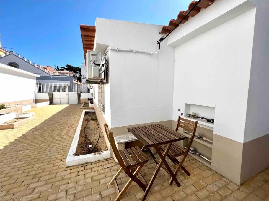 Studio In Estoril Near Beach Walk In 3 Min Esterno foto
