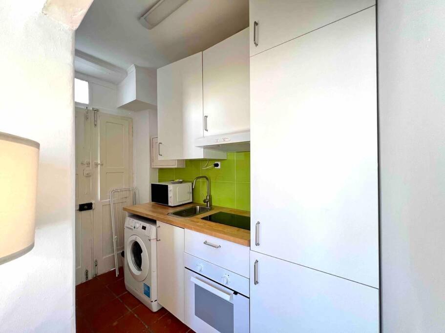 Studio In Estoril Near Beach Walk In 3 Min Esterno foto